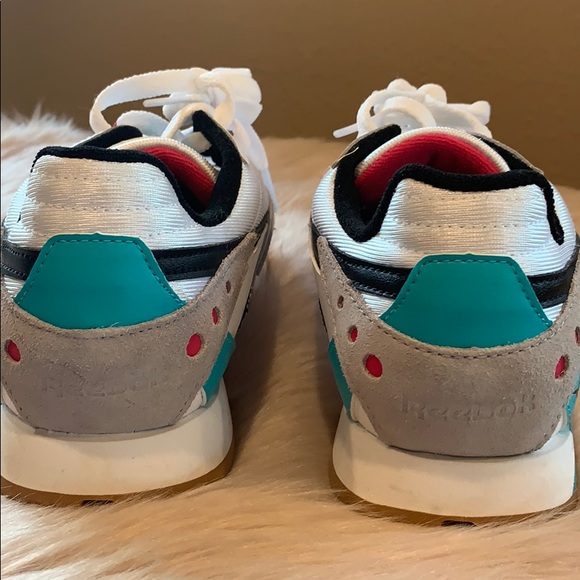 Women’s Reebok Classic Leather Altered size 7.5 - Picture 4 of 4